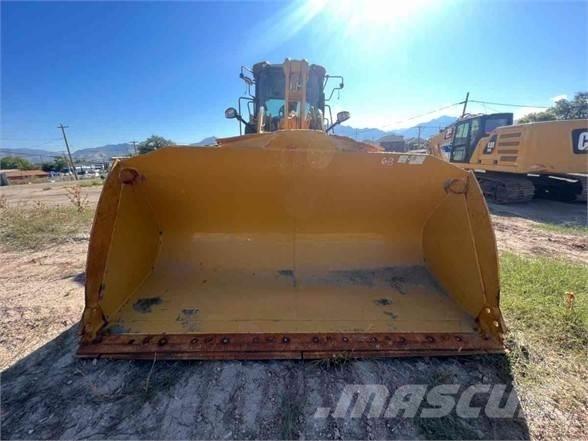 CAT 938M Rataslaadurid
