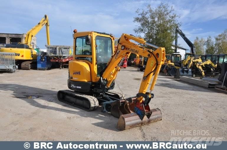 Hyundai R25Z-9AK Miniekskavaatorid < 7 t
