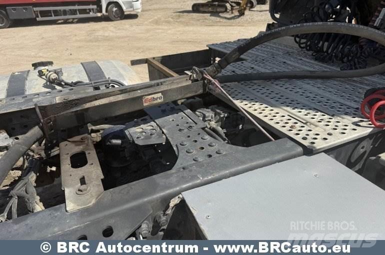 Mercedes-Benz Arocs Sadulveokid