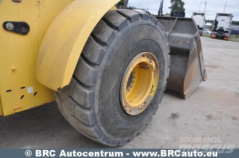 New Holland W270B Rataslaadurid