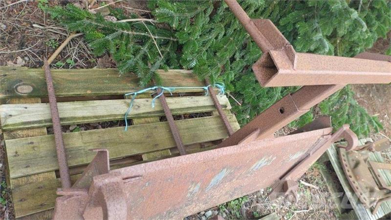  Ålø Frontaallaadurite tarvikud