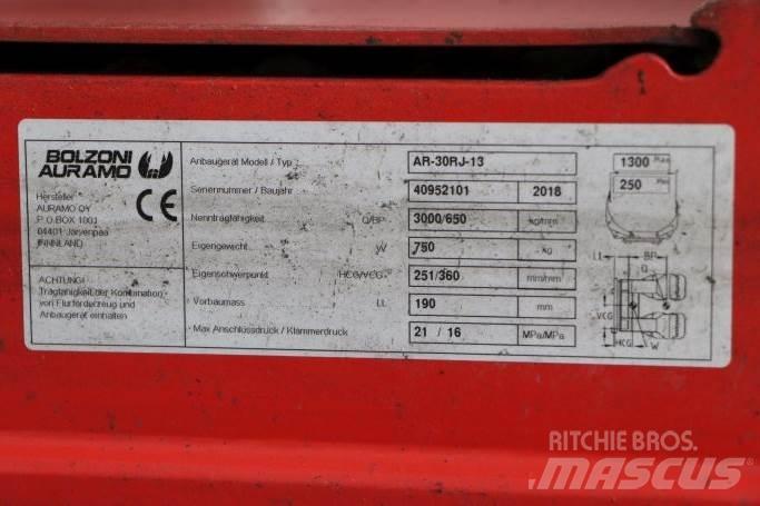Bolzoni AR-30RJ-13 Muud