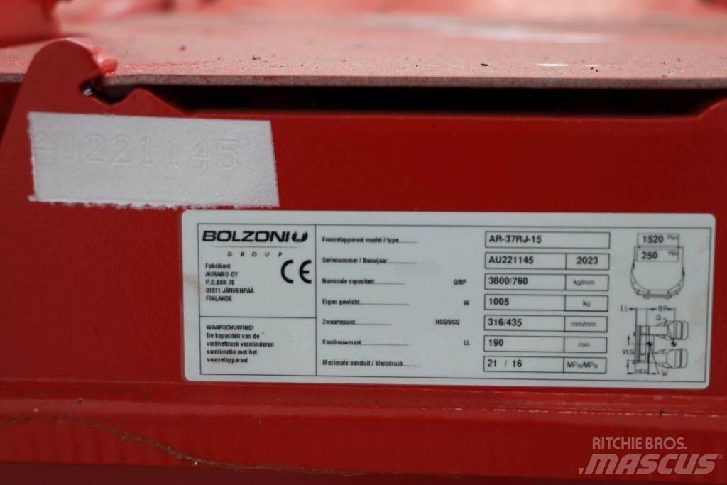 Bolzoni AR-37RJ-15 Muud