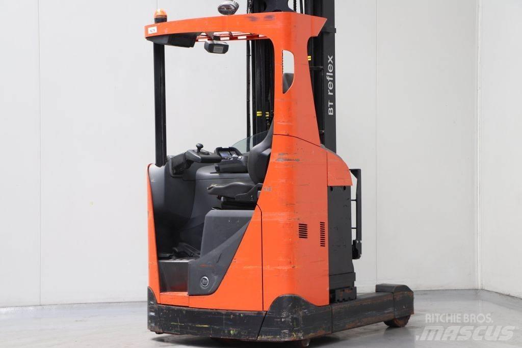 BT RRE160 Lükandmastiga tõstukid