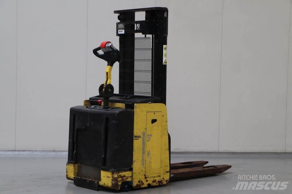 Hyster S1.2S-30 IL Järelkäidavad virnastajad