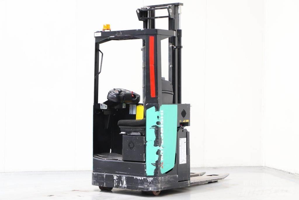 Mitsubishi SBS15N Platvormiga virnastajad