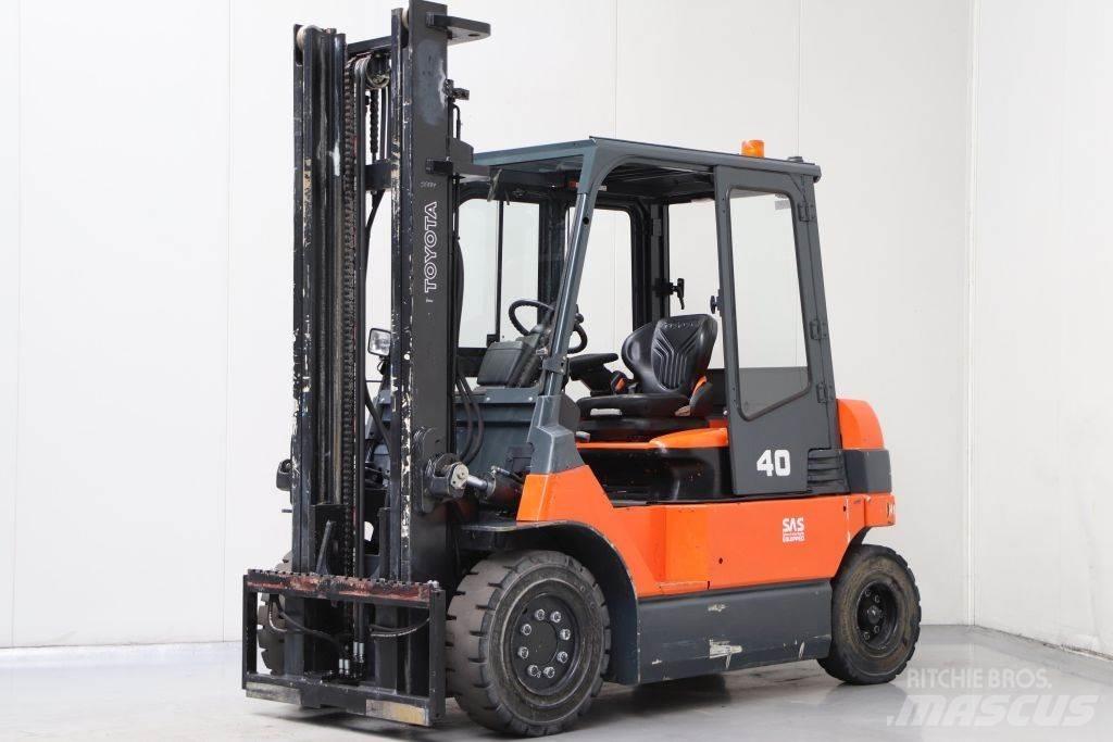 Toyota 7FBMF40 Elektritõstukid