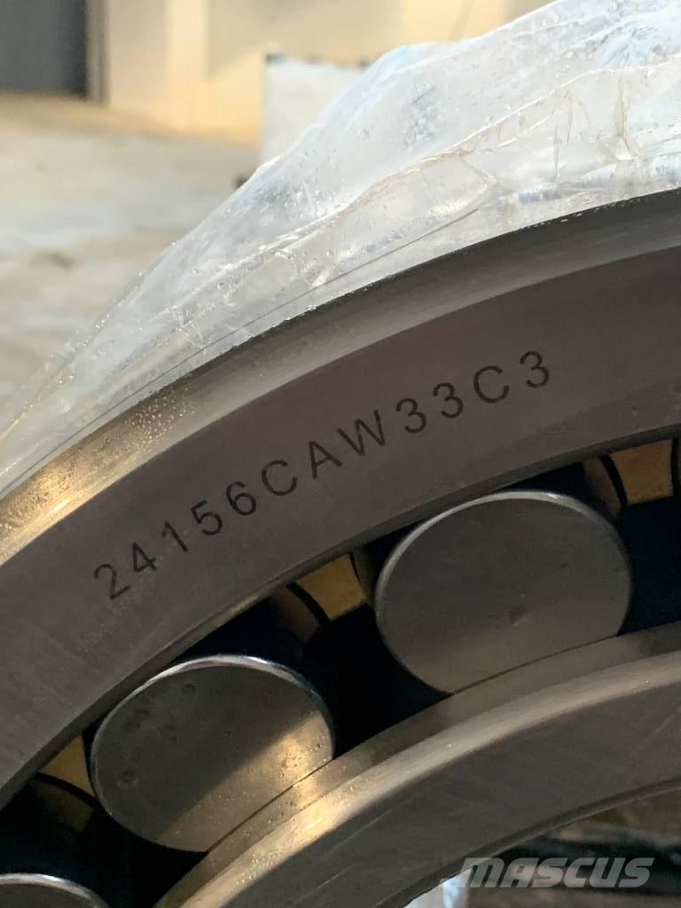  FSQ 24156 CA W33 C3 Sillad