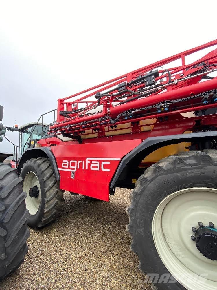 Agrifac Condor II Iseliikuvad pritsid