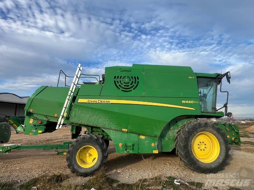 John Deere W 440 PTC Teraviljakombainid
