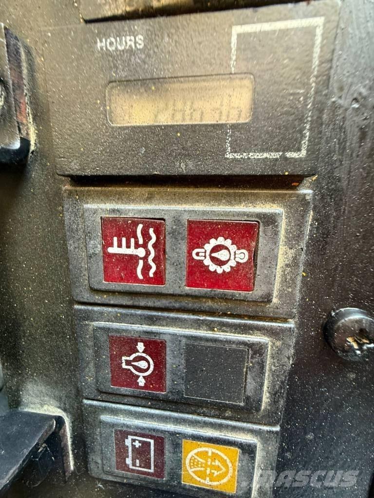 JCB 1 CX Ekskavaatorlaadurid