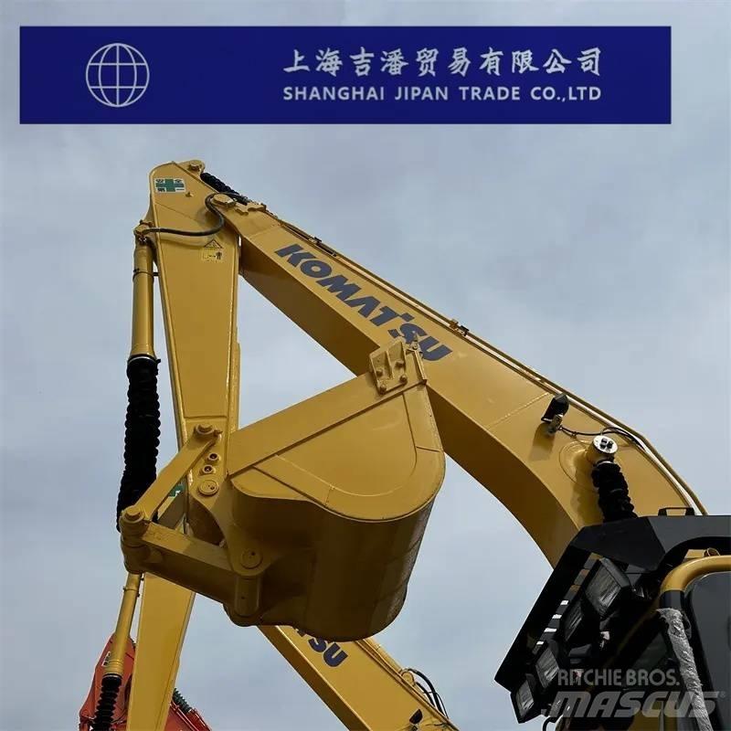 Komatsu PC 200 Roomikekskavaatorid