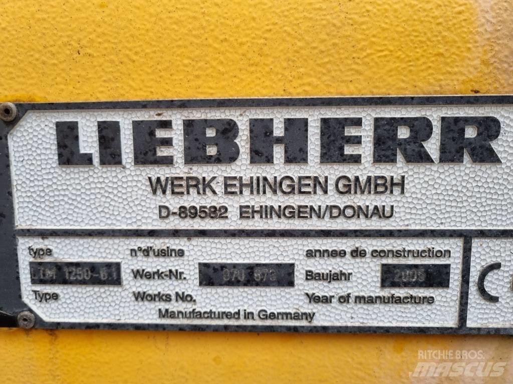 Liebherr 1250-6.1 Maastikutõstukid