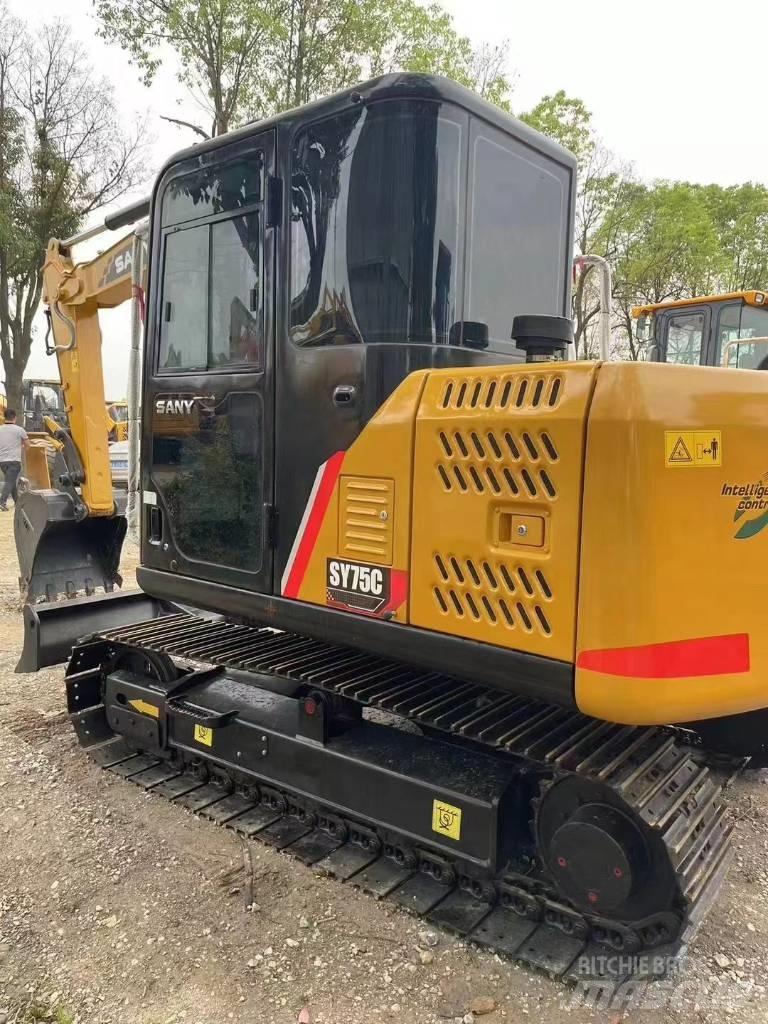 Sany SY75C Väikeekskavaatorid 7t-12t