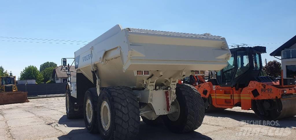Volvo A 30 E Liigendraamiga pinnaseveokid