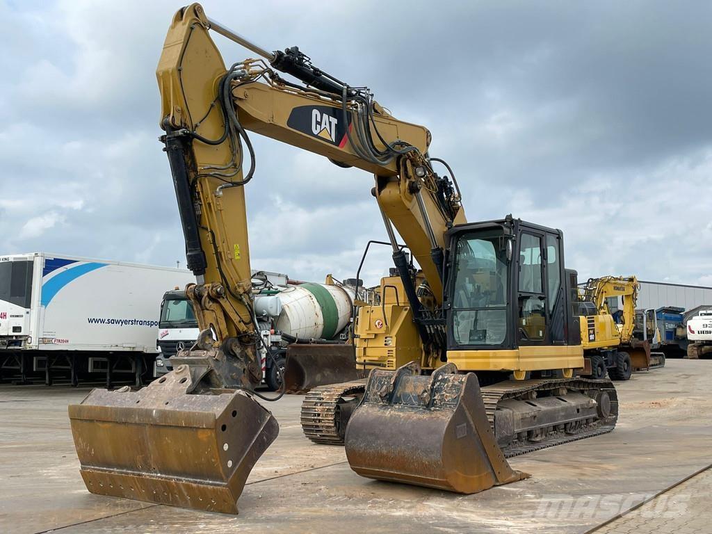 CAT 325F LCR Roomikekskavaatorid