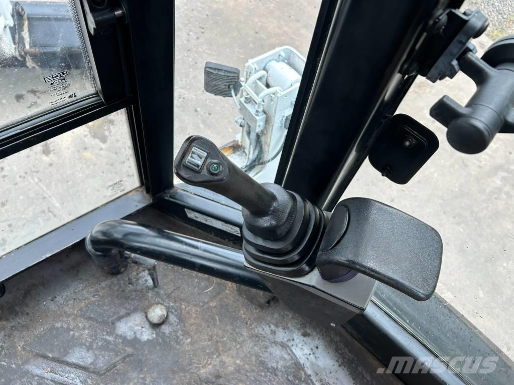 JCB 3 CX Ekskavaatorlaadurid