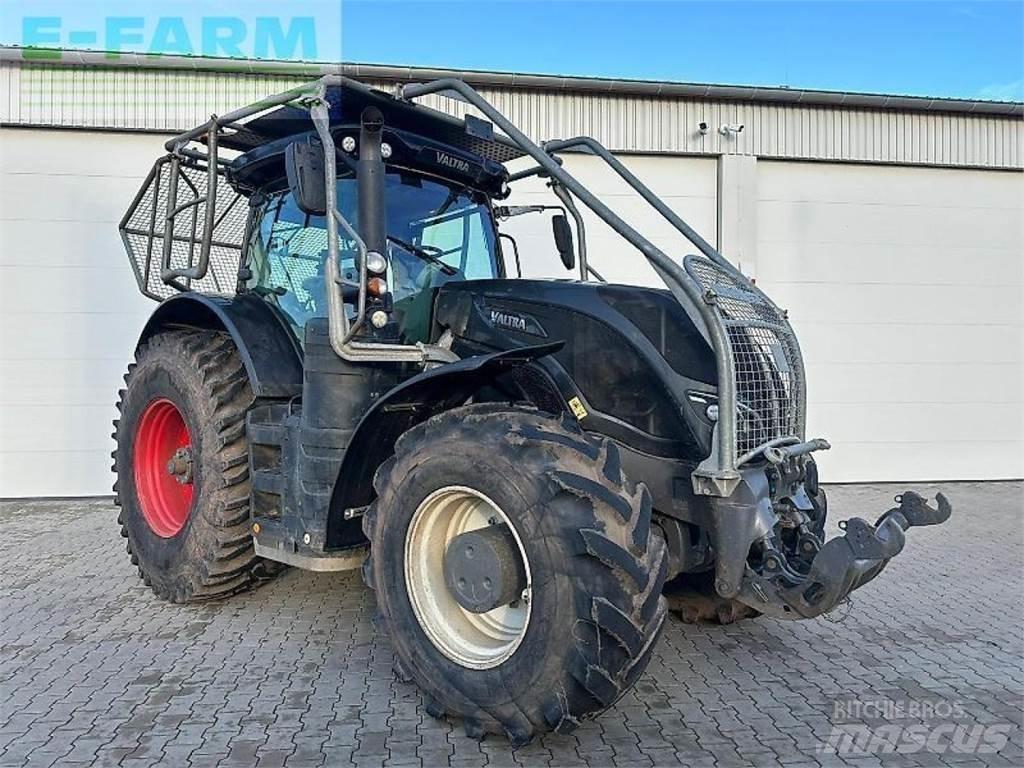 Valtra s 374 Traktorid