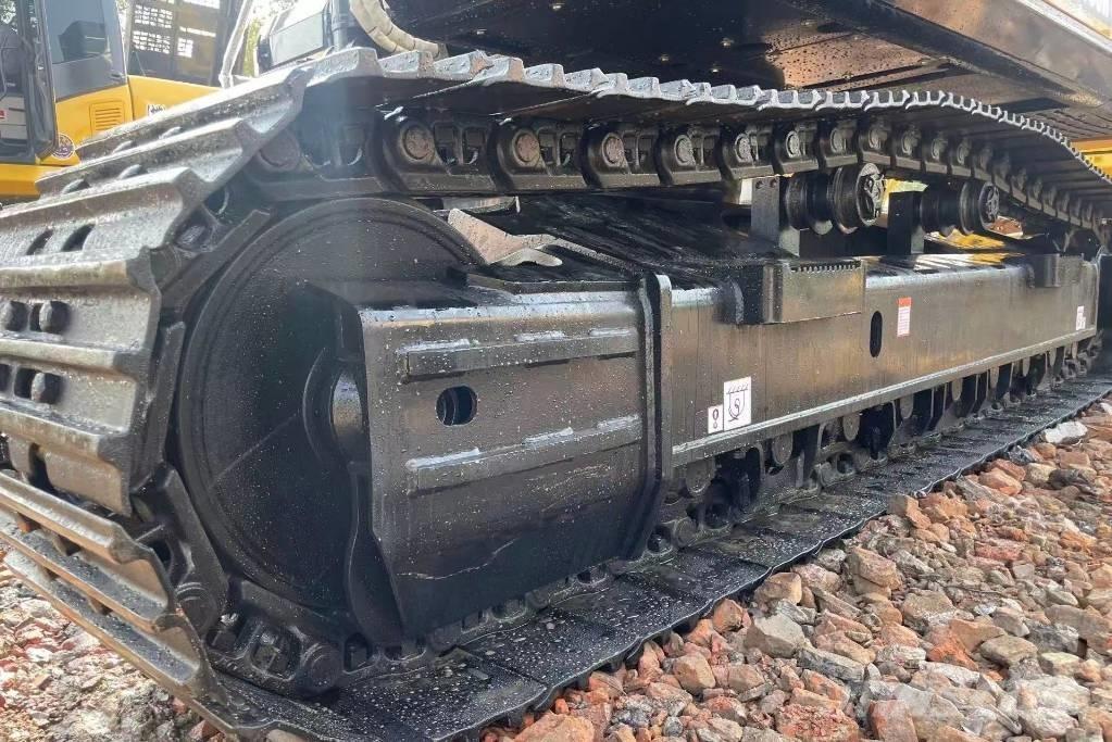 Sany SY 335 Roomikekskavaatorid