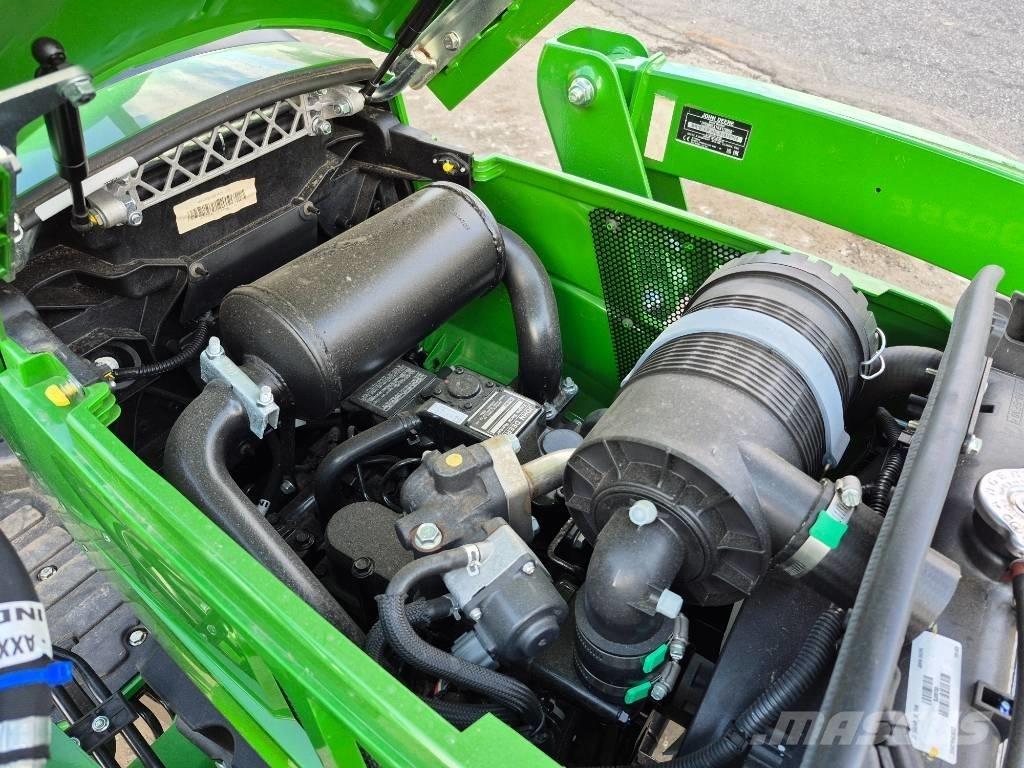 John Deere 3025E Traktorid