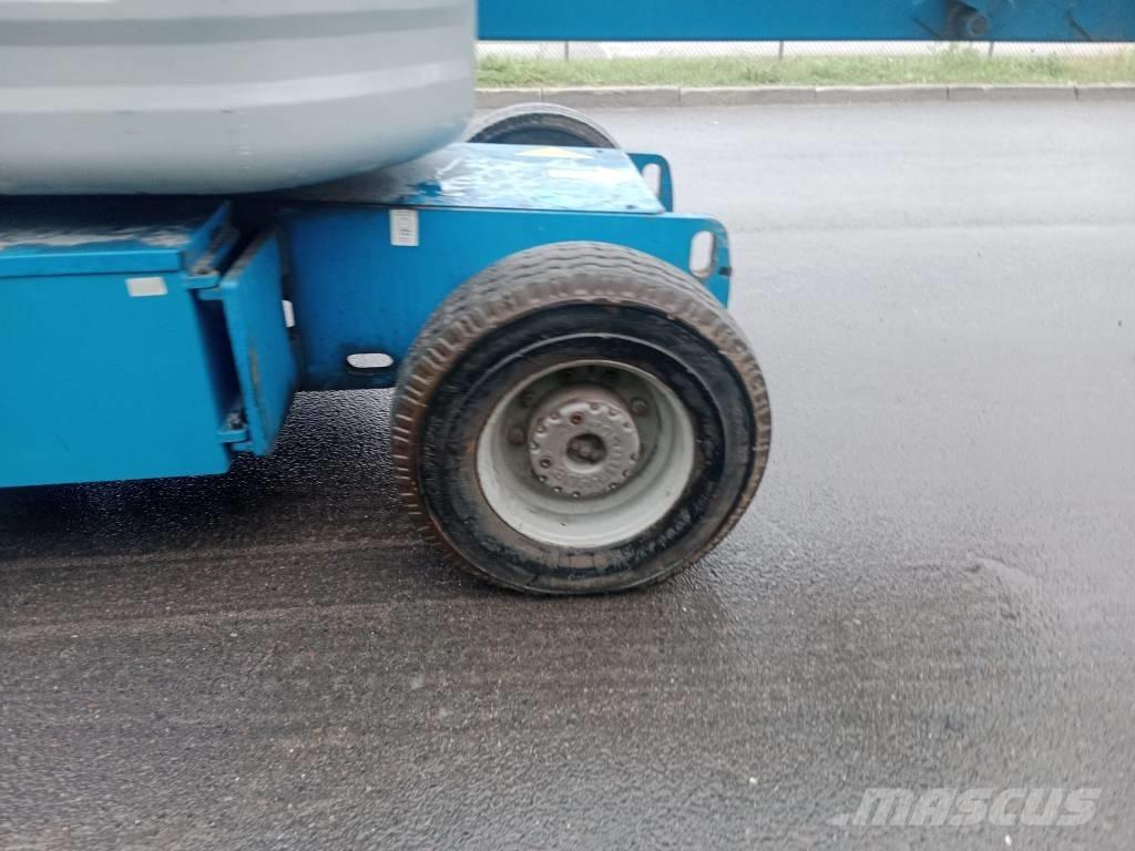 Genie Z 45/25 Iseliikuvad poomtõstukid