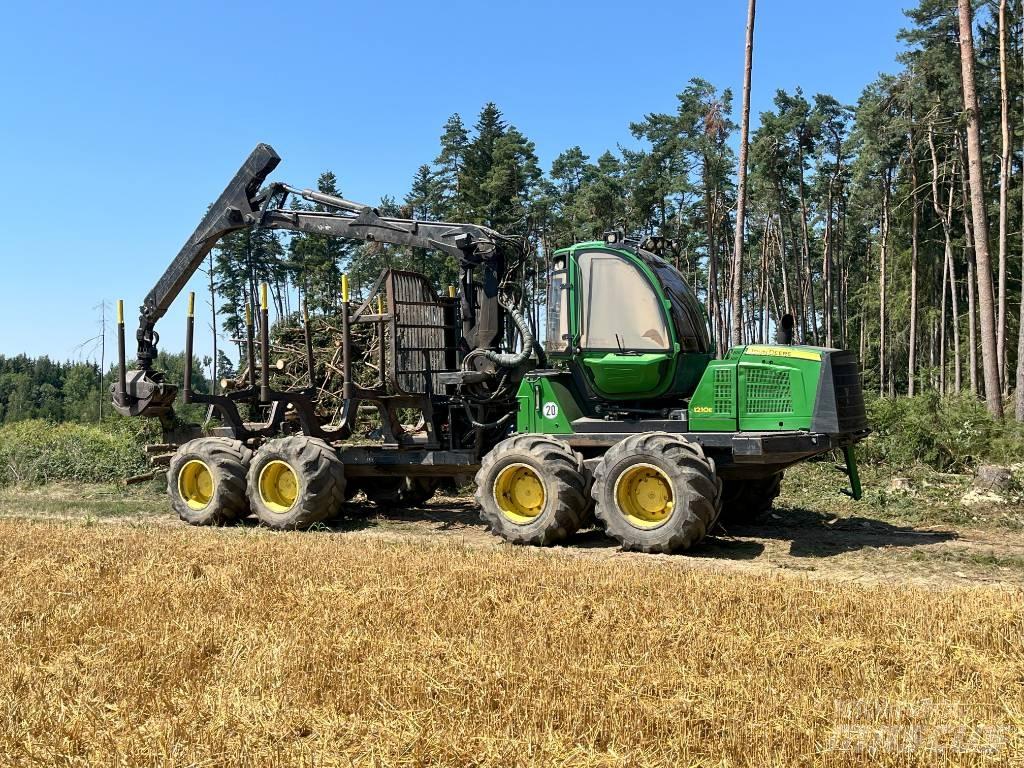 John Deere 1210E Forwarderid