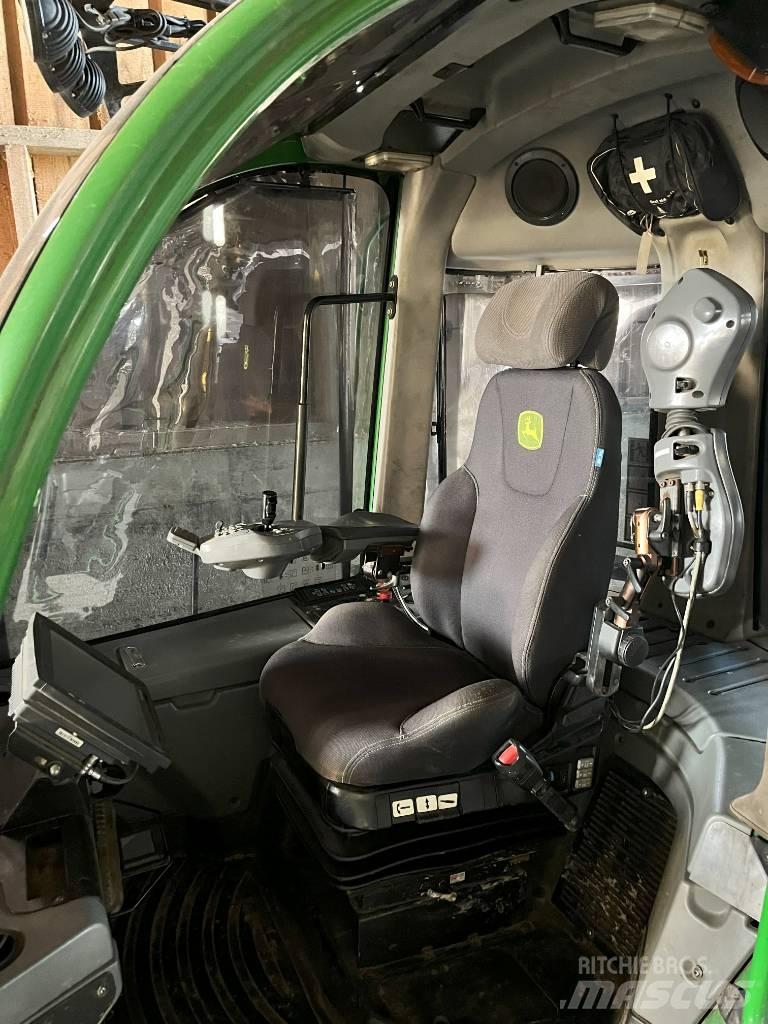John Deere 1210E Forwarderid