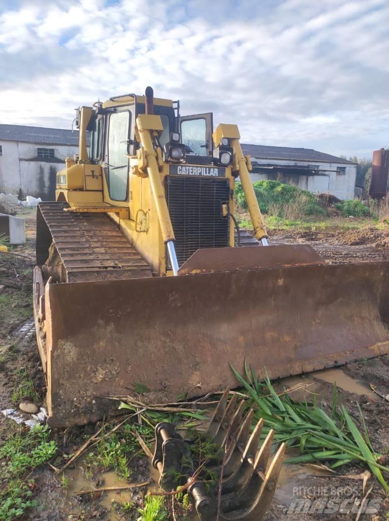 CAT D 6 R LGP II Buldooserid