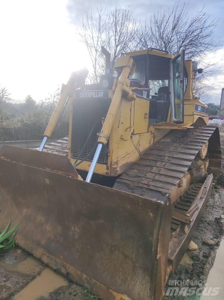 CAT D 6 R LGP II Buldooserid