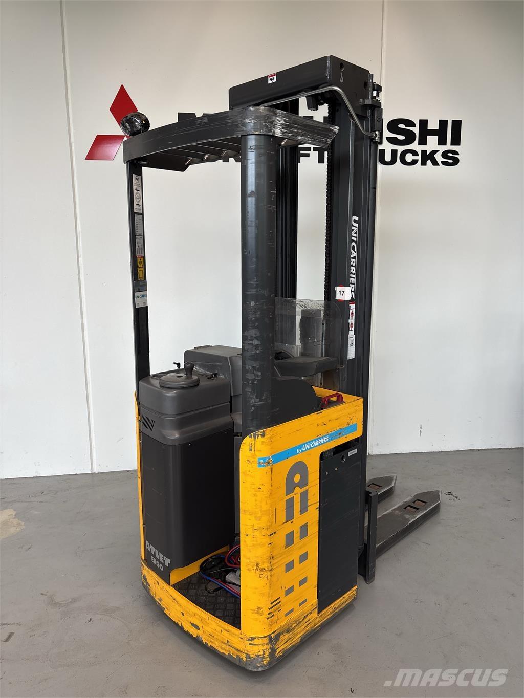 Atlet ASN200 Platvormiga virnastajad