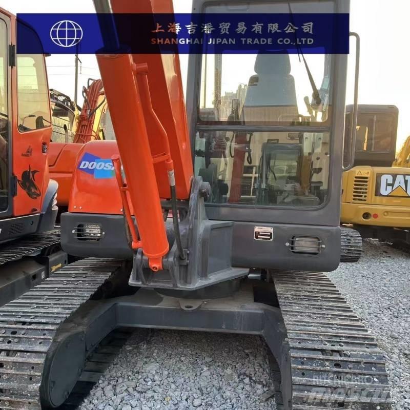 Doosan DH 55 Miniekskavaatorid < 7 t