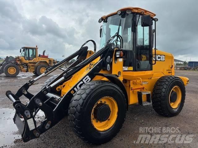 JCB 416 HT Rataslaadurid