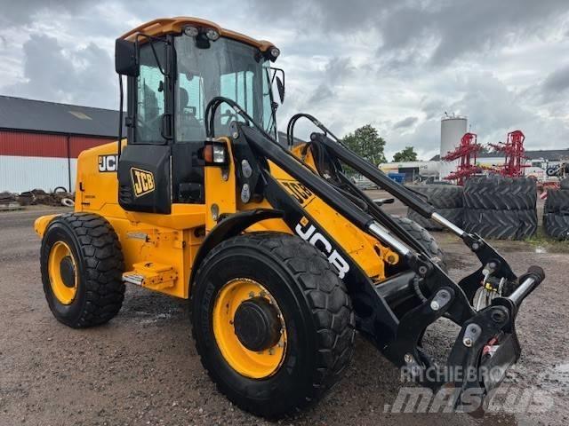 JCB 416 HT Rataslaadurid