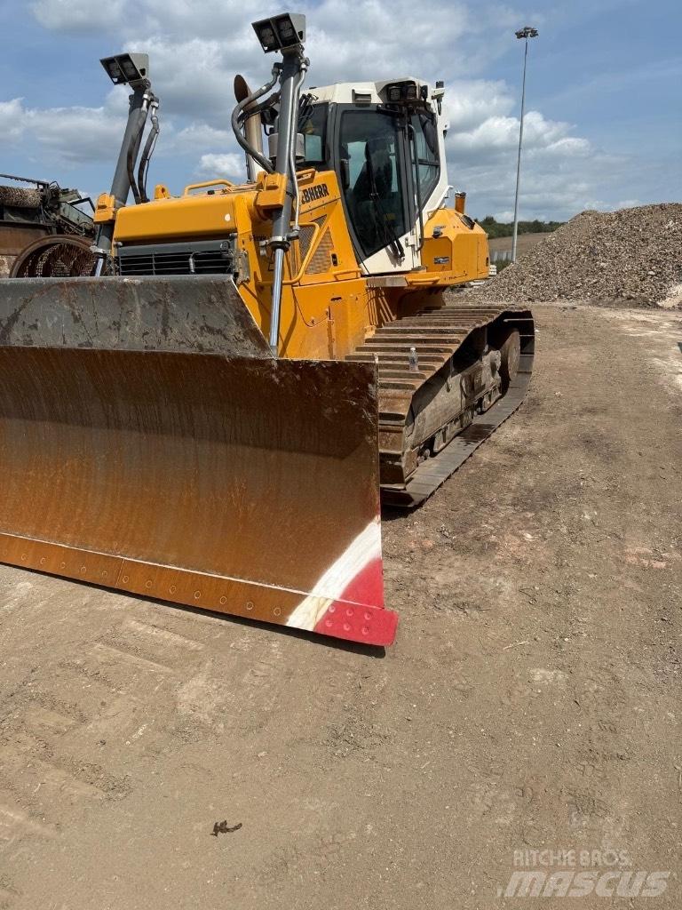 Liebherr 736 LGP Buldooserid