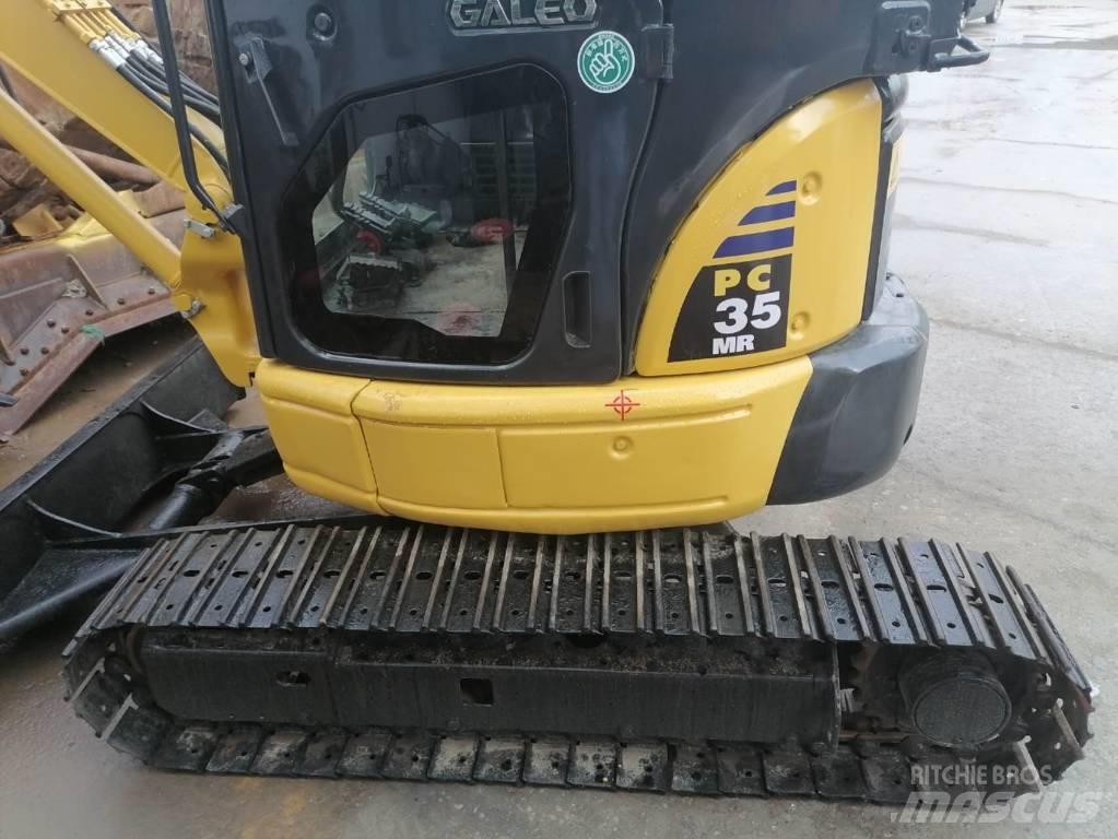 Komatsu PC 35 MR Roomikekskavaatorid