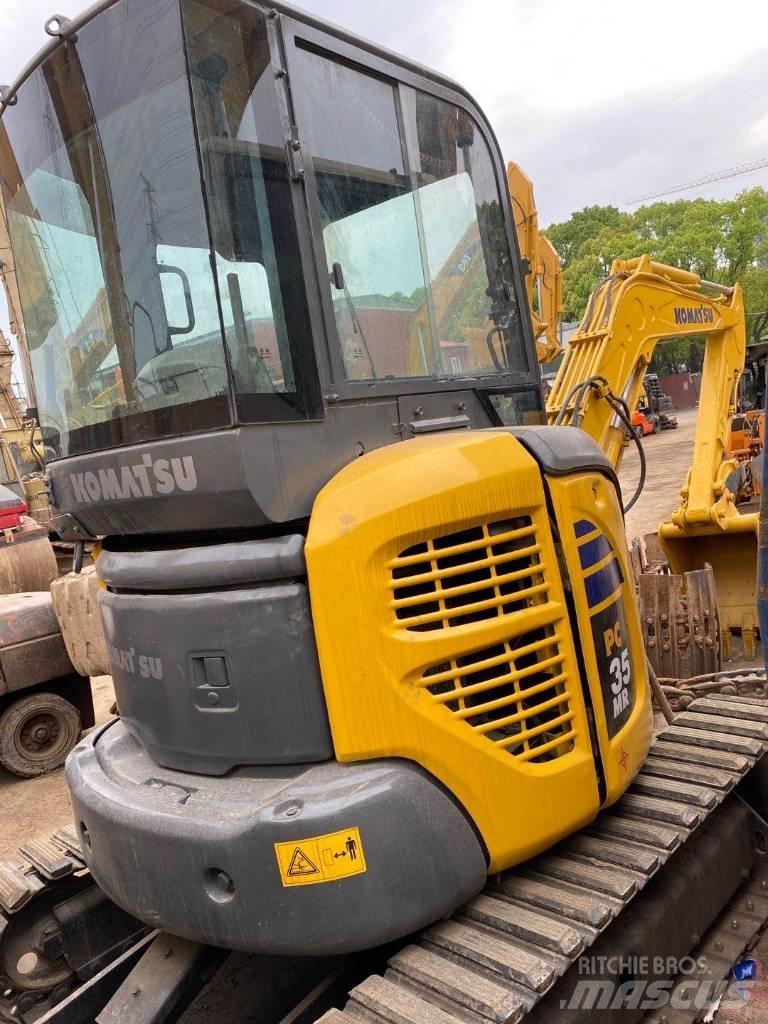 Komatsu PC 35 MR Roomikekskavaatorid