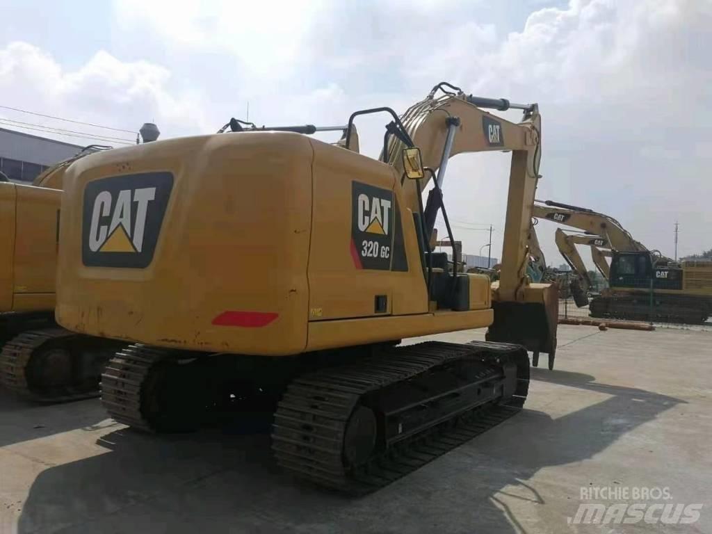 CAT 320GC Roomikekskavaatorid