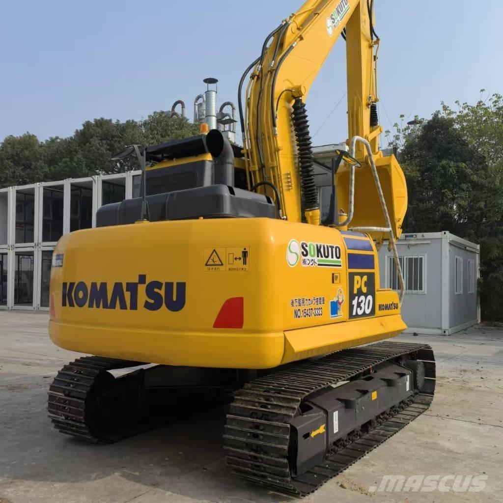 Komatsu PC 130-7 Roomikekskavaatorid