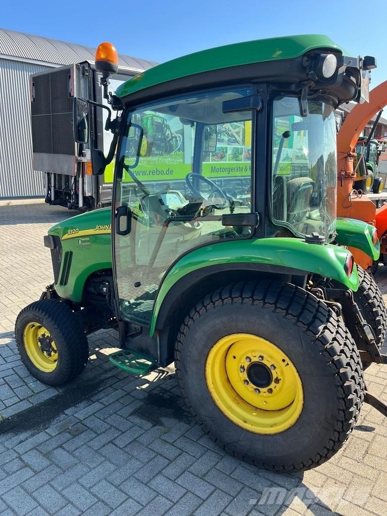 John Deere 3320 Kompakttraktorid