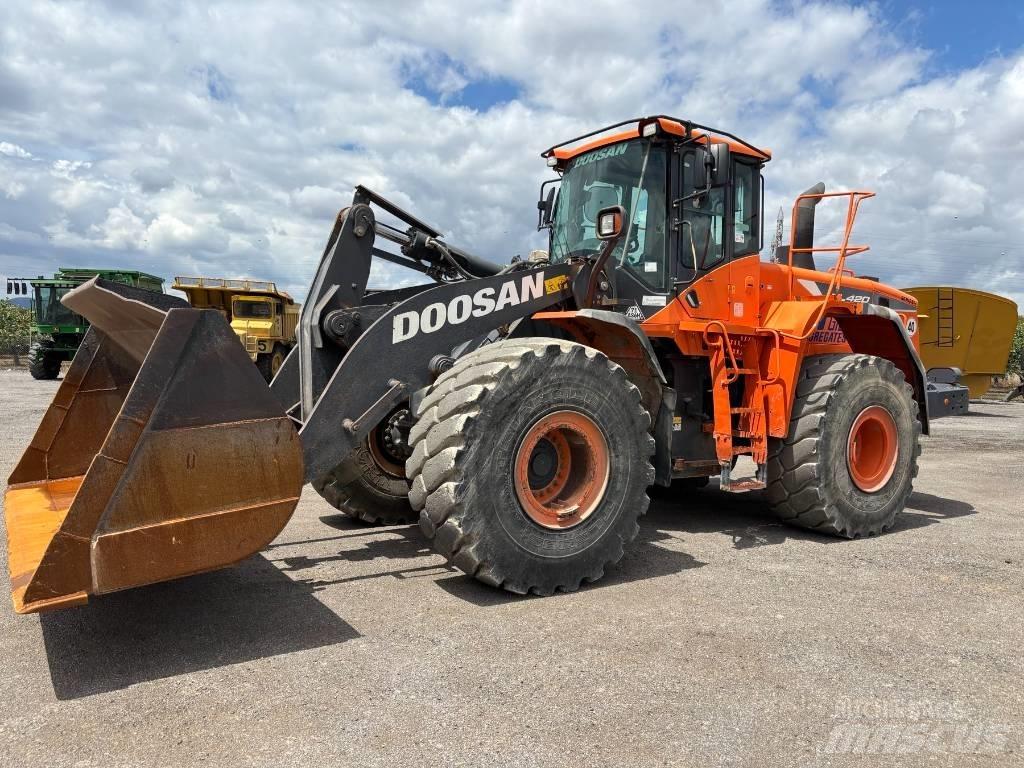 Doosan DL 420-5 Rataslaadurid