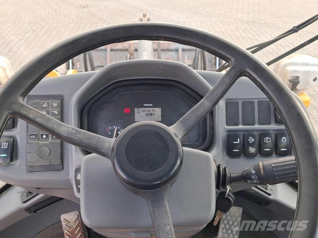 Volvo L 30 G Rataslaadurid