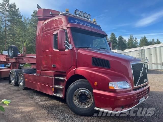 Volvo NH 12 Sadulveokid