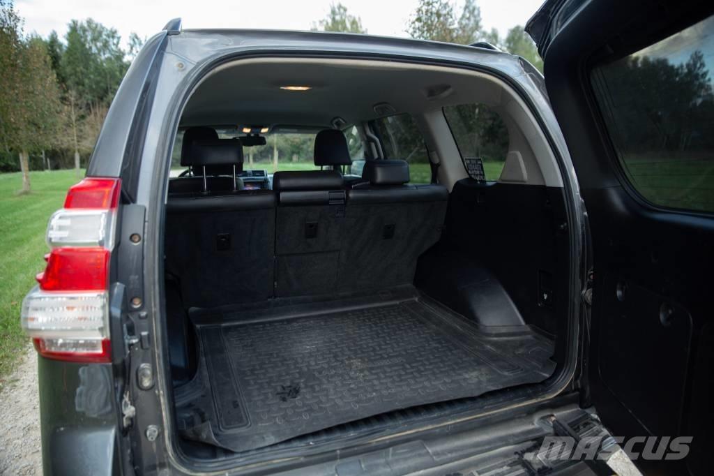 Toyota Landcruiser Sõiduautod