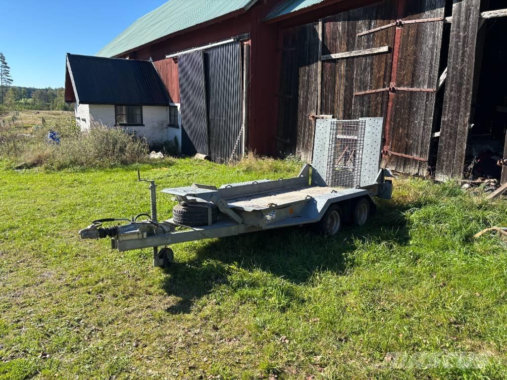 Ifor Williams 2 HB Raskeveohaagised