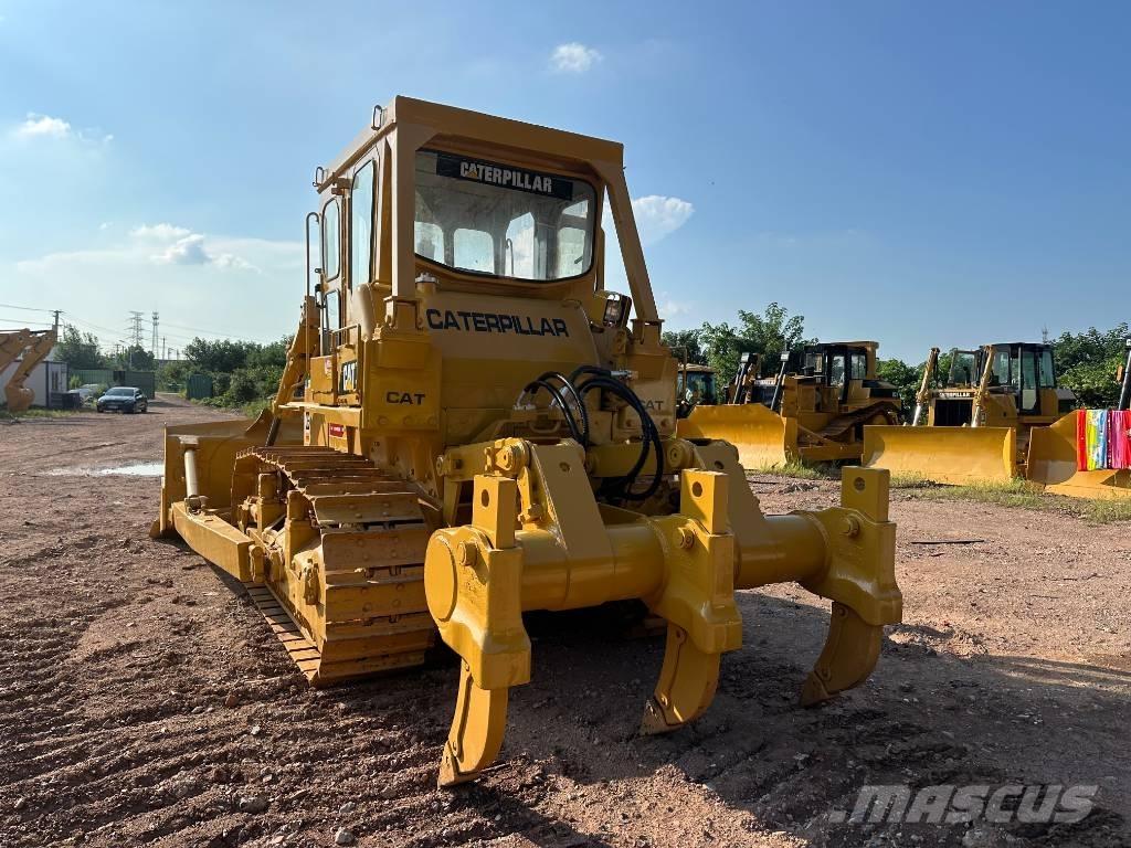 CAT D7G Buldooserid
