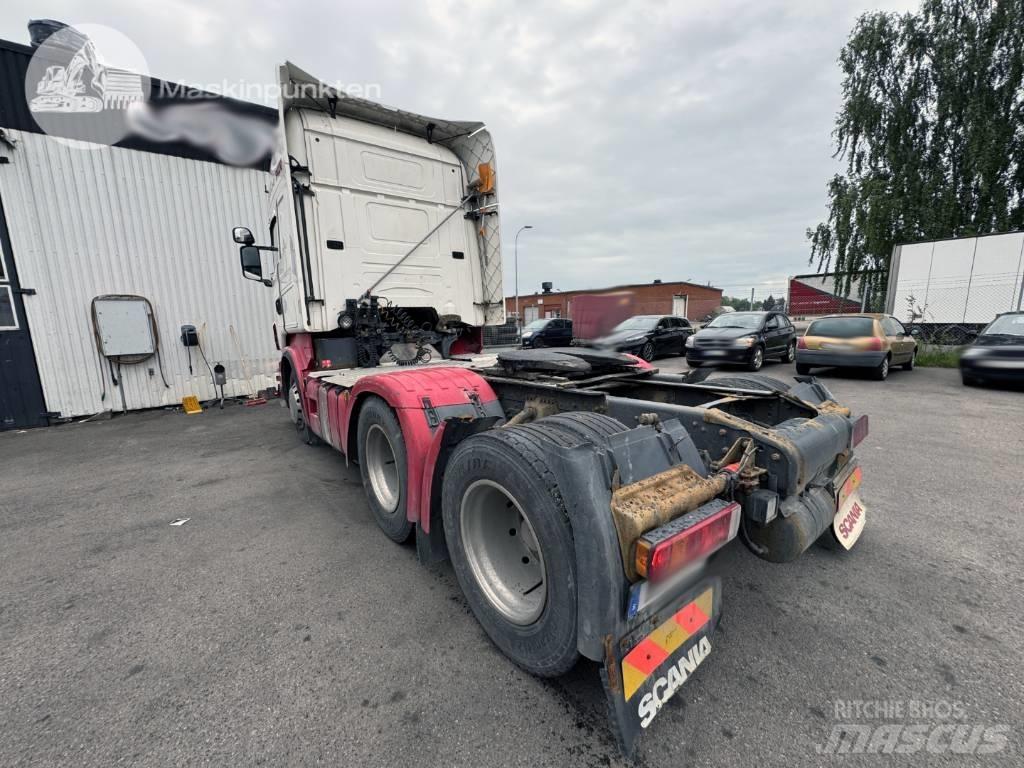 Scania R 420 LA Sadulveokid