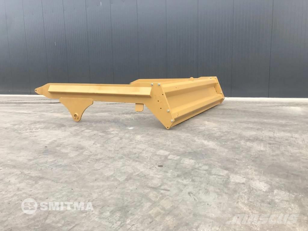 Volvo A40G Tagaluugid
