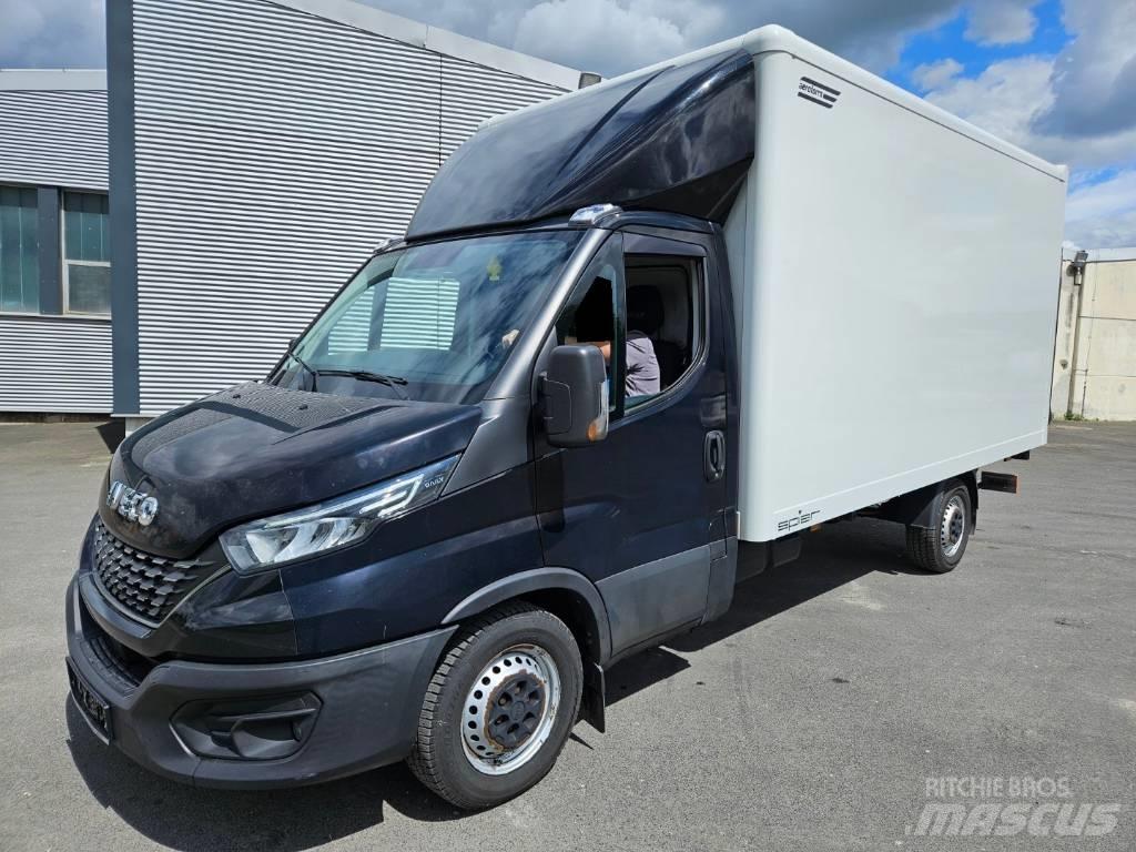 Iveco 35 S 18 Furgooniga kaubikud