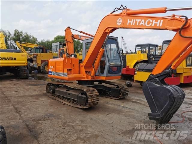 Hitachi EX60 Roomikekskavaatorid