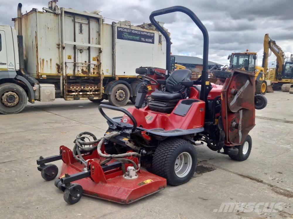 Toro R3240T 0 - pöörderaadiuse niidukid